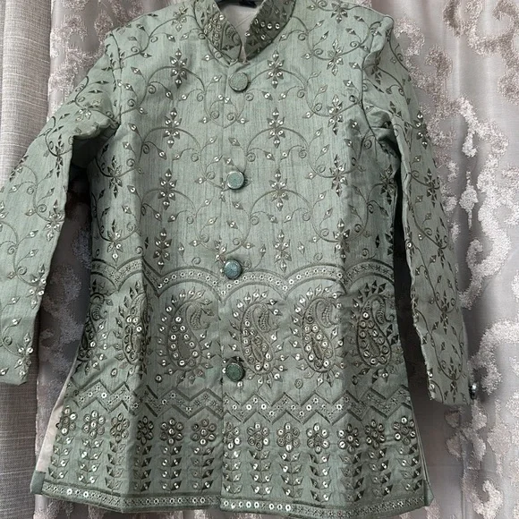 Toddler Boy Kurta Outfit Size 3 - Picture 3 of 5